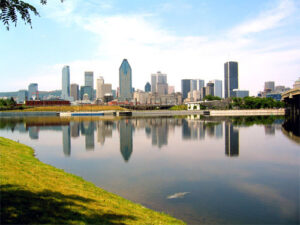 Romanii din Montreal